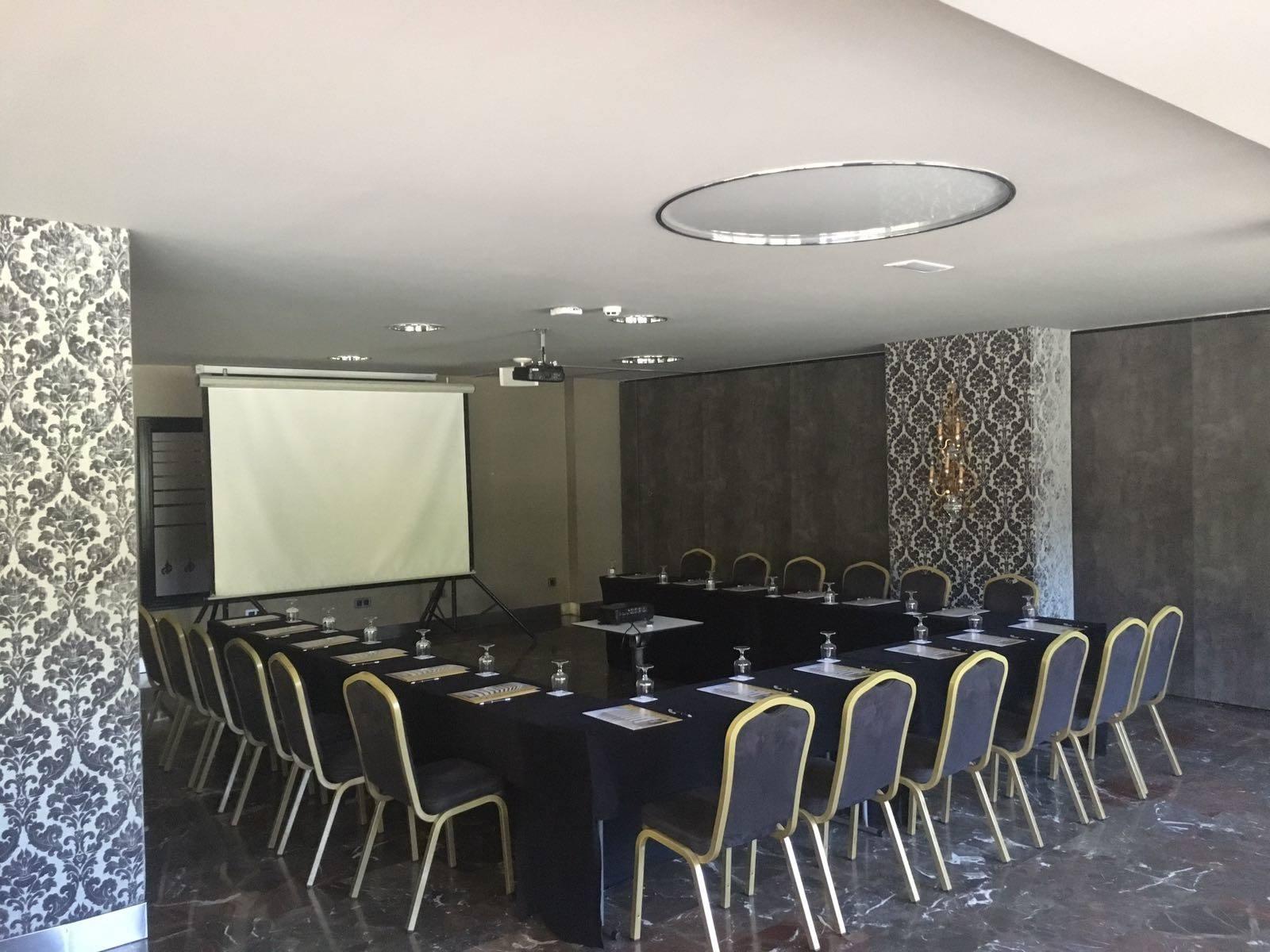 Hotel Condestable Iranzo 4*